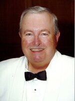 Russell L Green